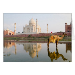 Wereldberoemde Taj Mahal tempel begraafplaats bij