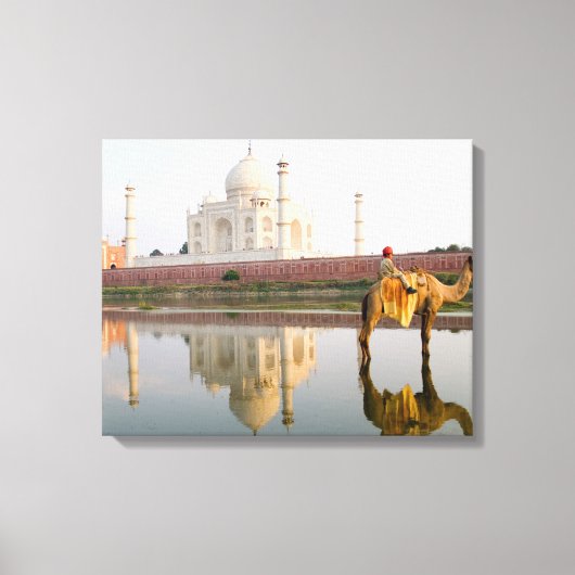 Wereldberoemde Taj Mahal tempel begraafplaats bij Canvas Afdruk (Voorkant)