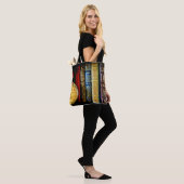 Wereldbol en boeken Tote Bag (Op model)