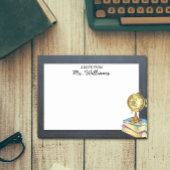 Wereldbol en schoolbord gepersonaliseerde leraar post-it® notes