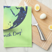 Wereldbol met blauwe vonken op Aarde personalisere Theedoek (Quarter Fold)