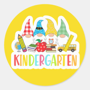 Wereldbollen voor kleuterscholen in de kleuterscho ronde sticker