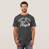 Werelden Okayest Dart Speler - Grappige Dart Spele T-shirt (Voorkant volledig)