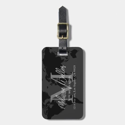Wereldkaart donkergrijs reizigersmonogram bagagelabel (Voorkant verticaal)
