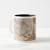 Wereldkaart met dubbele halfrond, 1587 tweekleurige koffiemok (Voorkant links)