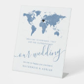 Wereldkaart Zachte Blauwe Waterverf van bestemming Reclamebord Met Voetstuk (Voorkant)