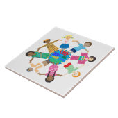 Wereldkinderen die handen vasthouden tegeltje (Zijkant)