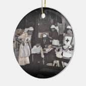 Wereldoorlog Eerste Hulp-station voor verpleegkund Keramisch Ornament (Links)