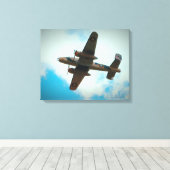 Wereldoorlog II bommenwerper Canvas Afdruk (Insitu (Houten vloer))