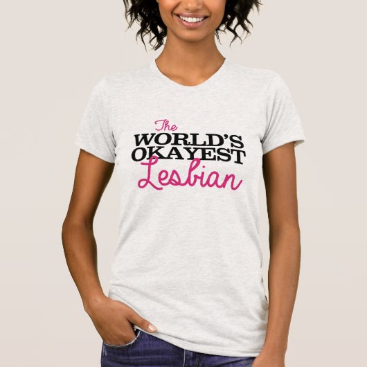 WERELDS OKÉSTE LESBIENNE T-SHIRT (Voorkant)