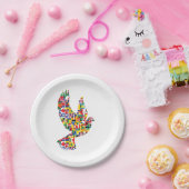 Wereldvredesduif gemaakt van internationale vlagge papieren bordje (Feest)