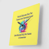 Wereldwetenschapsdag voor vrede en ontwikkeling. vierkante klok (Hoek)