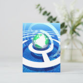 Wereldwijde communicatie, conceptuele computer 2 briefkaart (Staand voorkant)