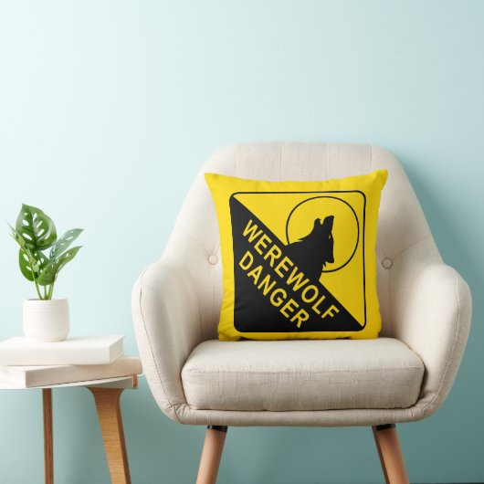 Werewolf Danger Sign Kussen (Stoel)