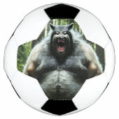 Werewolf die het hele voetbal van het dorp is (Voorkant)