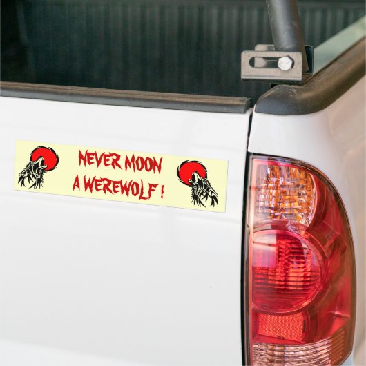 Werewolf Moon Bumpersticker (Op Truck)