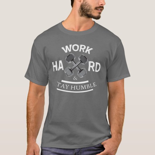 Werk hard en blijf nederig - Dumbbell T-shirt (Voorkant)