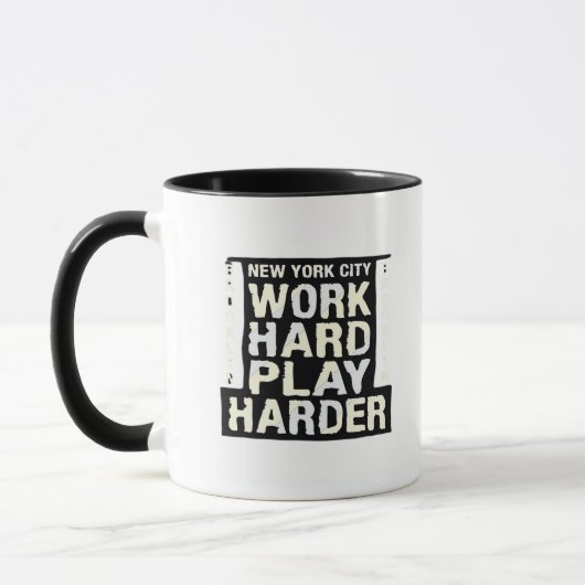 Werk Hard Speel Zo Hard - Dag van de Arbeid Grappi Mok (Links)