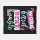 Werk hard voor nederig verblijf fleece deken (Voorkant (Horizontaal))