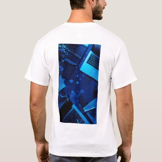 Werk vanuit huis Freelancer Computer Setup T-Shirt (Achterkant)