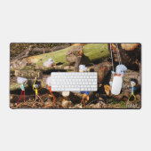 Werkende Fubby's in hun houtzagerij. Bureaumat (Keyboard & Muis)