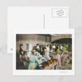 Werknemers die GoodiesFresno pakken, CA Briefkaart (Voorkant / Achterkant)