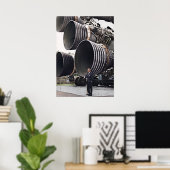 Wernher von Braun en F-1 motoren van Saturnus V Poster (Thuiskantoor)