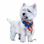 West Highland White Terrier Patriotic Staand Fotobeeldje<br><div class="desc">Patriottische Westie is klaar om in de Big Parade te marcheren. Memorial Day, 4 juli, Vlag Dag, er zijn veel gelegenheden waarop de Westie deze vlaggechef draagt en zich opstelt om te zeggen: "Ik ben er trots op een Amerikaans Westie te zijn!" Viel je Proud American Westie met deze kleding...</div>