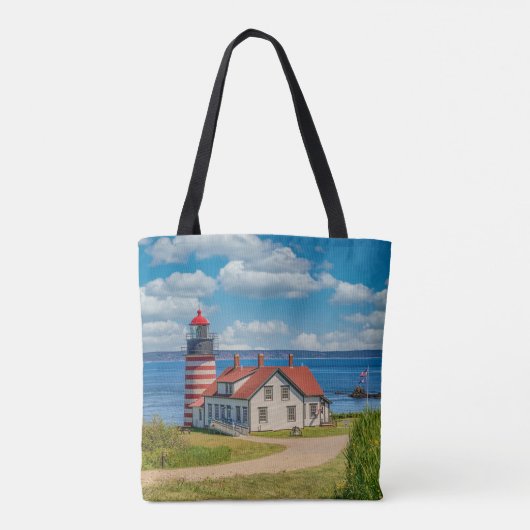 West Quoddy Head Lighthouse, Lubec, Maine Tote Bag (Achterkant)