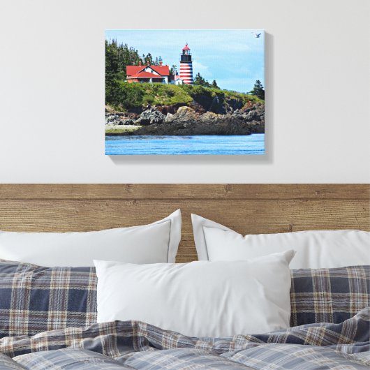 West Quoddy Head Lighthouse, Maine Canvas Afdruk (Insitu (Slaapkamer))