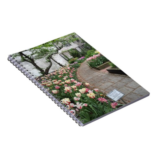 West Side Community Garden Tulip New York City NYC Notitieboek (Rechterzijde)