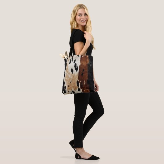 Western bruin crème Koeienhuid Dier Tote Bag (Op model)