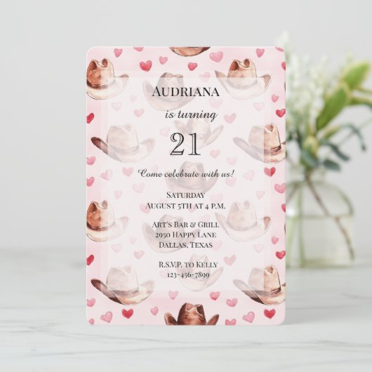 Western Bruin Roze Cowgirl Petten Harten Verjaarda Kaart (Staand voorkant)