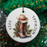 Western Christmas Cowboy Boots Pet naam Keramisch Ornament<br><div class="desc">Dit ontwerp kan worden gepersonaliseerd door de Edit optie van het Ontwerp te kiezen. Je kunt ook overdragen naar andere objecten. Neem contact met me op via colorflowcreations@gmail.com of gebruik de chatoptie bovenaan de pagina als u dit ontwerp op een ander product wilt plaatsen of hulp nodig hebt bij dit...</div>