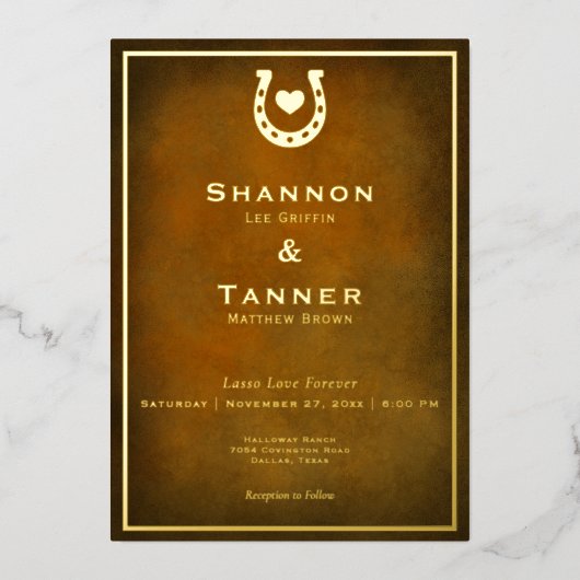 Western rustiek Hoefijzer hart bruin goud bruiloft Folie Uitnodiging (Voorkant)
