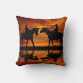 Western Sunset Horseback Riding cowboy silhouette Kussen (Voorkant)