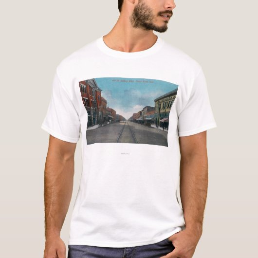 Western Uitzicht uit de vierde straat # 2 T-shirt (Voorkant)