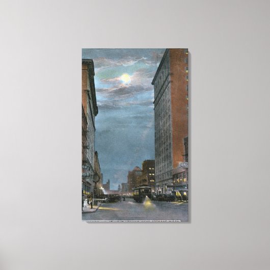 Western Uitzicht van Riverside Avenue te Night Canvas Afdruk (Voorkant)