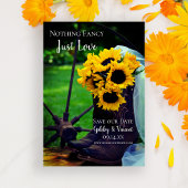 Westerne bruiloft met bijtende zonnebloemen en cow save the date