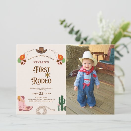 Westerne Cowgirl Eerste Rodeo Foto Verjaardag Kaart (Staand voorkant)