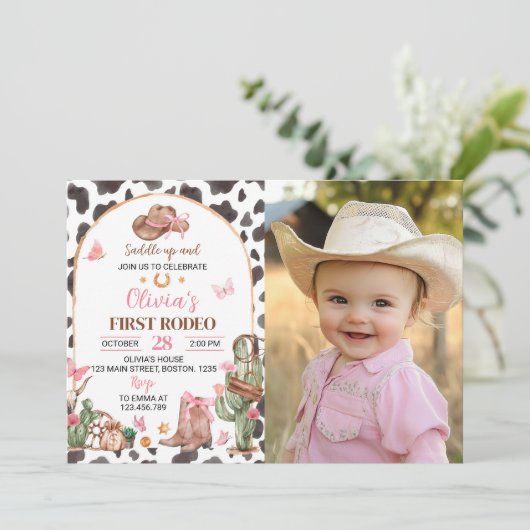 Westerne Cowgirl Pink Bow Verjaardag Fotouitnodigi Bedankkaart (Staand voorkant)