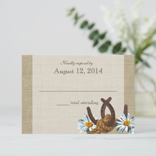 Westerne Daisies en Hoefijzers Reageren RSVP Kaartje (Staand voorkant)