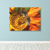 Westerne foto van honingbijen canvas afdruk (Insitu (Houten vloer))