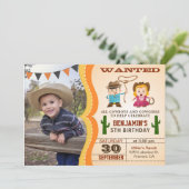 Westerne Gezochte Cowboy Foto Birthday Party Kaart (Staand voorkant)