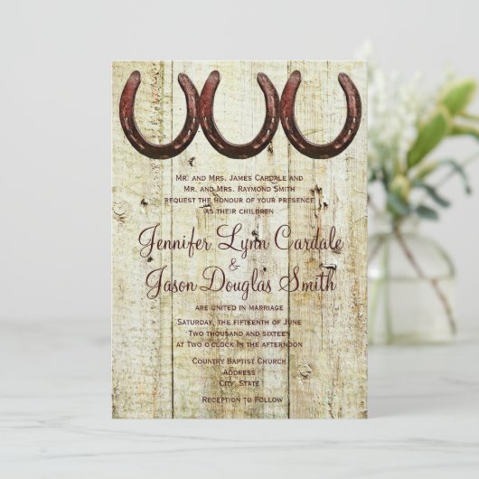 Westerne Hoefijzers Barn Wood Wedding Invitations Kaart (Staand voorkant)