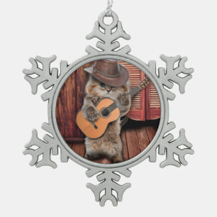 Westerne Kat-cowboymuzikant met gitaar Tin Sneeuwvlok Ornament