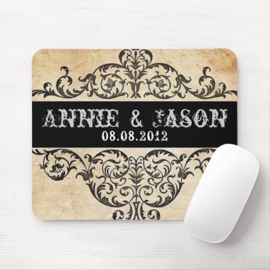 Westerne salon bruiloft met scrollers uit het bijt muismat (Met muis)