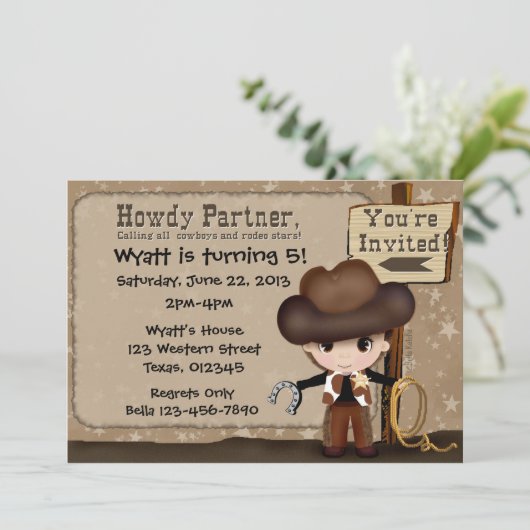 Westerne uitnodiging van Cowboy Birthday (Staand voorkant)