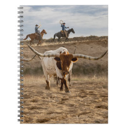Westerse cowboys met Longhorn-runderen Notitieboek