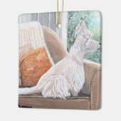 Westie kijkt uit een raam keramisch ornament (Links)